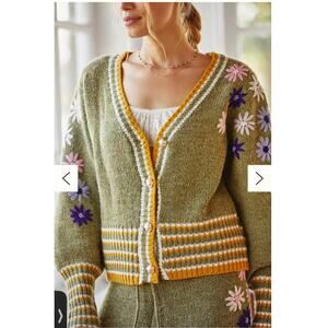 EUC Raga Embroidered Floral Cardigan Sweater Olive Green Anthropologie SZ: L